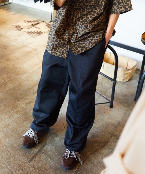 FREAK'S STORE チノパン 限定展開 SHE WOLF DINER×FREAK'S STORE