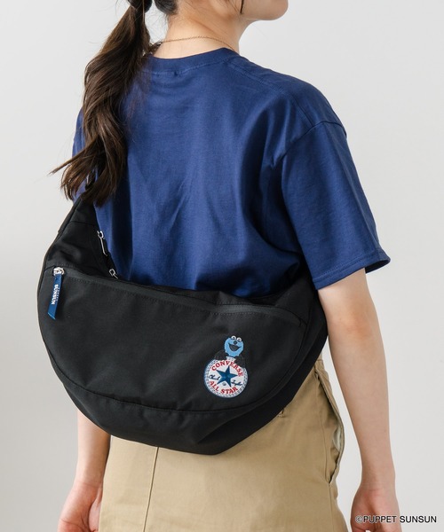 美品　コンバース　パペットスンスン　コラボ　ショルダーバッグ　完売品 美品 コンバース パペットスンスン コラボ ショルダーバッグ
