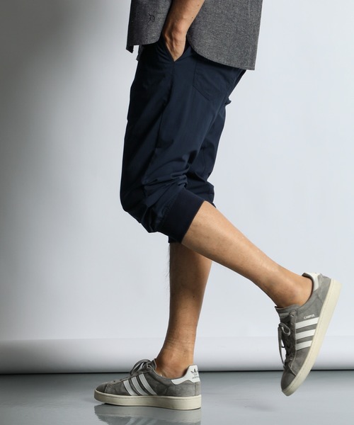パンツ HALF LEG JOGGER PANTS：ストレッチナイロン クロップド丈 ジョガーパンツ メンズの画像