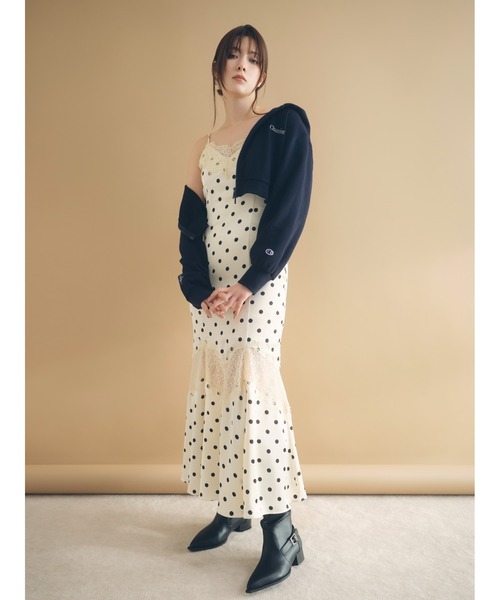 トレーナー スウェット 「FRAY I.D｜Champion」リバースウィーブショートフーディ レディースの画像