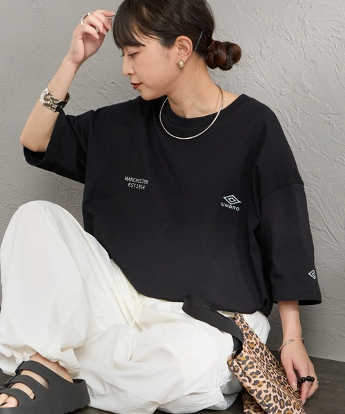 umbro（アンブロ） tシャツ 半袖 別注 ワンポイント刺繍ロゴ ショート