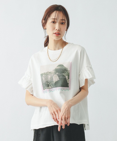 GYPSOHILA フリルデザイン ホワイトTシャツ GYPSOHILA フリルデザイン ホワイトTシャツ Tシャツ / カットソー