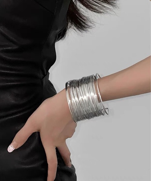 LA VORAGINE（ラ ヴォラジネ） アレルギー対応 ブレスレット ワイド