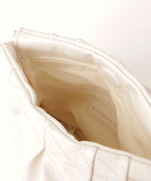 CHARLES & KEITH ハンドバッグ ポーチ付き クリーム CHARLES ＆ KEITH（チャールズ&キース） 「CHARLES & KEITH