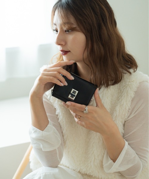 RENAME（バッグ） 財布 Rename 回転金具 3つ折り財布 ウォレット
