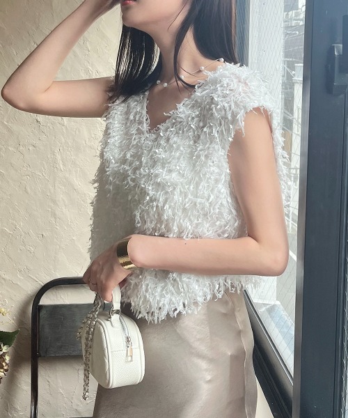 La boutique BonBon フェザーヤーンベスト　白 オシャレ度UP】フェザーヤーンベスト | La boutique BonBon(ラブ