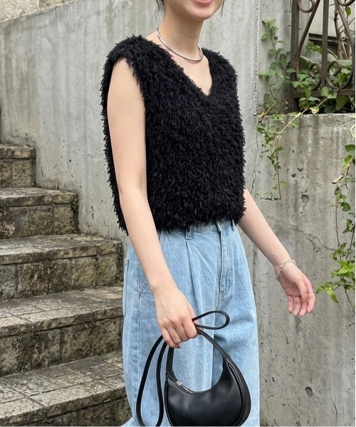 ベスト ジレ フェザーヤーンVネックベスト レディース : ZOZOTOWN