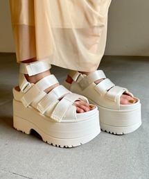 UGG 新品 サンダル ゴールデンライズ 24 ホワイト UGG GOLDENRISE アグ ゴールデンライズ サンダル（サンダル
