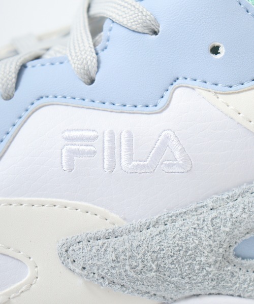 新品級フィラ FILA RAY TRACER HEART 厚底 23・5 FILA スニーカー RAY TRACER SL/イ トレイサー 厚底スニーカー