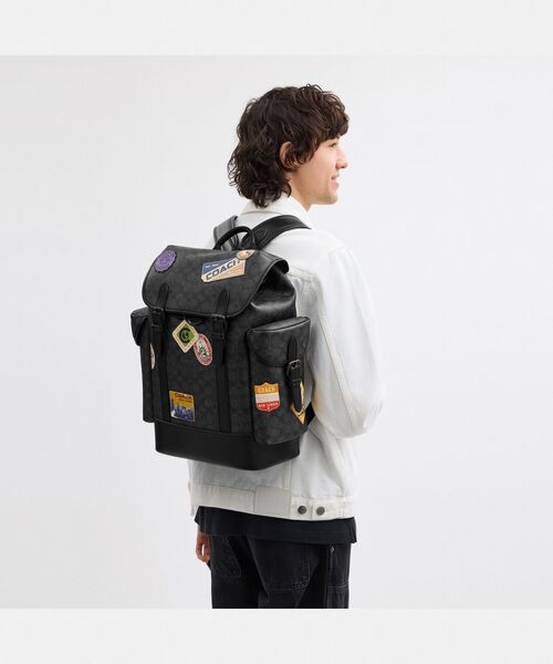 COACH デイバック リュック ヒッチ バックパック・シグネチャー