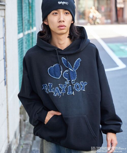 PLAYBOY（プレイボーイ） プルオーバーパーカー「SEQUENZコラボ」 X