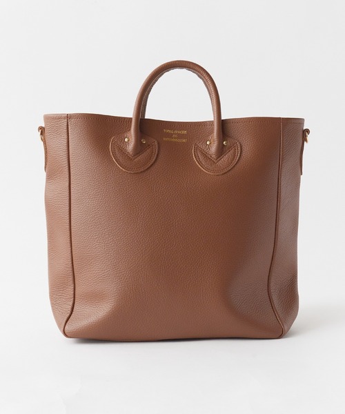 YOUNG & OLSEN ブラウン ハンドバッグ YOUNG & OLSEN/ヤングアンドオルセン EMBOSSED LEATHER ZIP BOAT