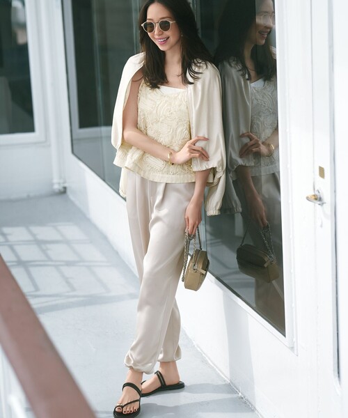 23区（ニジュウサンク） ブルゾン 38 ベージュ レディース : ZOZOTOWN