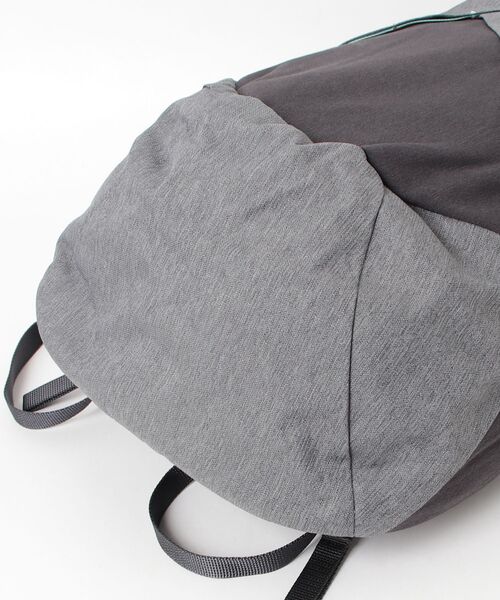 THE NORTH FACE（ザ ノースフェイス） リュック - グレー メンズ