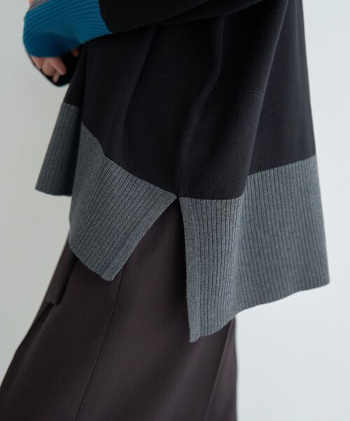 YECCA VECCA（イェッカヴェッカ） ニット セーター カラーブロッキング