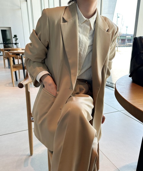 ベージュ テーラードジャケット カネコイサオ ベージュ テーラードジャケット カネコイサオ