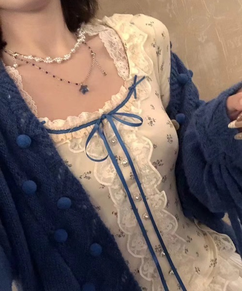Sibra（シブラ） tシャツ レースフリル付き スクエアネックトップス