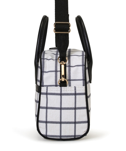 LESPORTSAC(レスポートサック) ショルダーバッグ - 黒×白 ドット柄 LeSportsac レスポートサック ショルダーバッグ 斜め掛け ドット柄