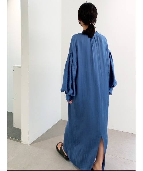 「MIESROHE」 長袖ワンピース 0 ブラック レディースの画像