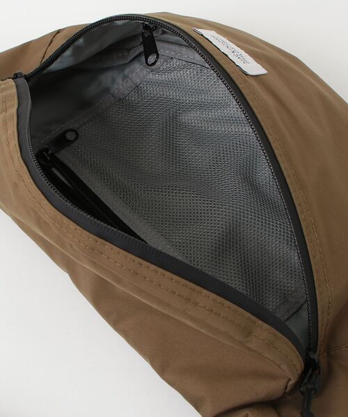 「MACKINTOSH PHILOSOPHY」 ウエストバッグ「kiuコラボ」 ONE SIZE グリーン レディース_画像4