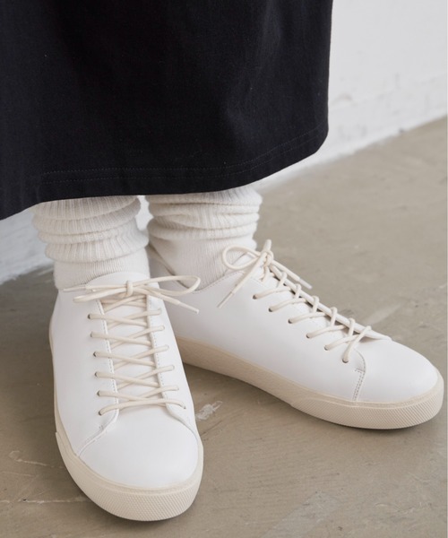 Libra Cue（リブラ キュー） スニーカー モノトーンローカット