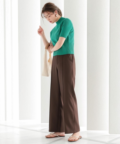 濃い茶？濃い緑？のストレートレッグパンツ　他パンツ3本 チチカカ（チチカカ）の「アソートストレートレッグパンツ