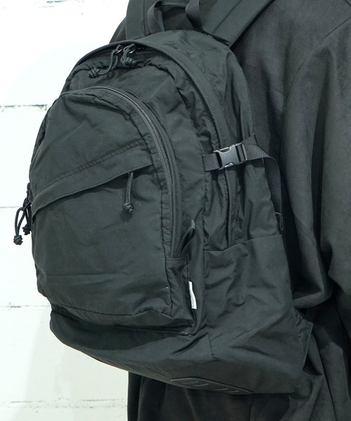 MT. RAINIER DESIGN ブラックリュック Mt. Rainier Design（マウントレイニアデザイン） デイバック リュック
