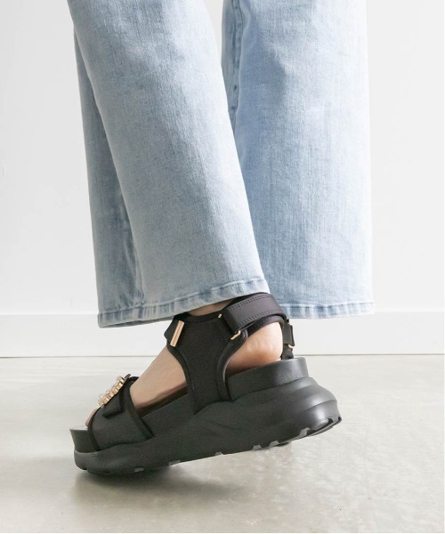ランダ（RANDA）/【22．5−25．5】コンビマテリアル ビジューバックルサンダル RANDA（ランダ） サンダル コンビマテリアル ビジューバックルサンダル