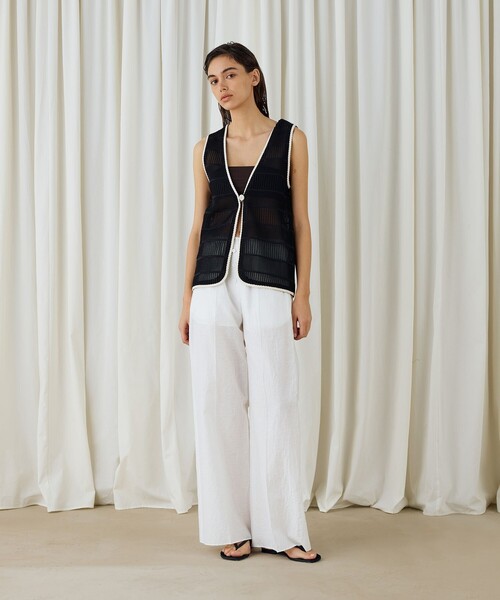 ほぼ新品！！DES PRÉSシアータックニット Vネックジレ DES PRES ベスト ジレ シアータックニット Vネックジレ