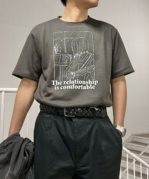 Right-on（ライトオン） tシャツ ガールプリント＆刺繍Tシャツ メンズ