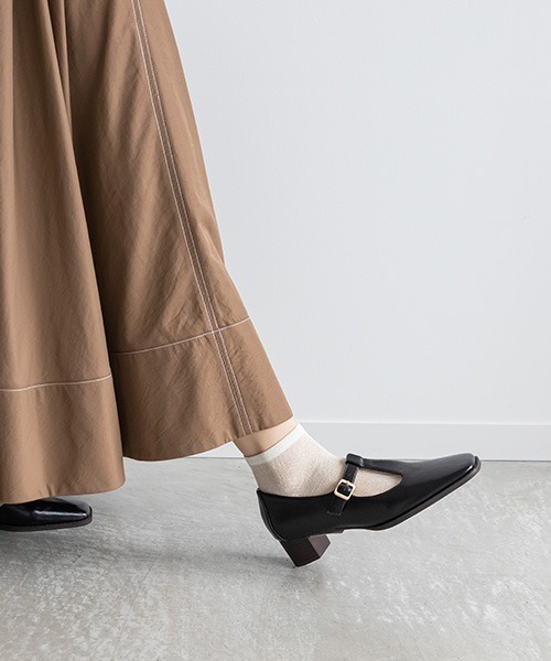 A de Vivre パンプス Tストラップパンプス : ZOZOTOWN Yahoo!店