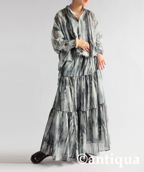 「antiqua」 「patterntorso」長袖ブラウス P ブルー レディース