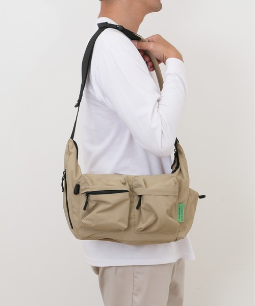 KiU（キウ） ショルダーバッグ バッグ ダブルポケットショルダーバッグ