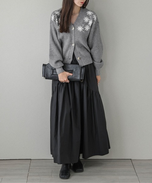 @出品 カーディガン フラワー刺繍リブニットカーディガン レディース