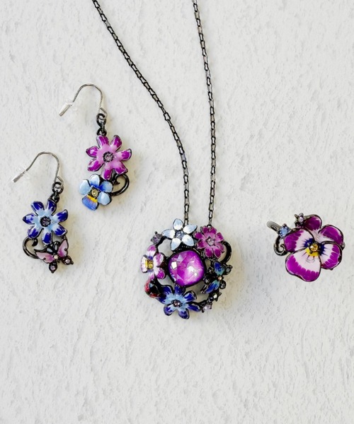 ANNA SUI（アナスイ） ネックレス フラワーモチーフ ネックレス