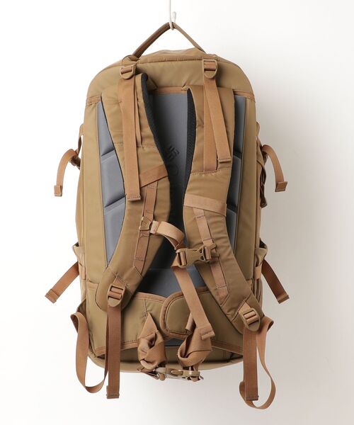 「Columbia」 リュック ONE SIZE ライトブラウン メンズの画像