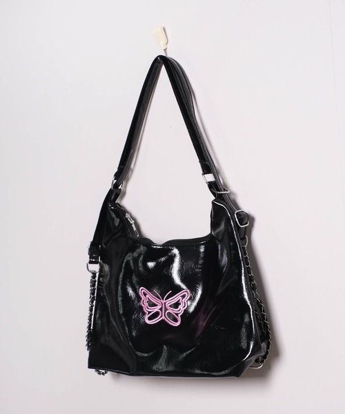 ✧‧˚ Fatima✧‧˚ハンドメイド 手編み バタフライ模様 バッグ ✧‧˚ Fatima✧‧˚ハンドメイド 手編み バタフライ模様 バッグ