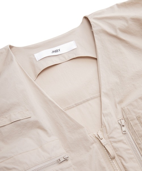 ベスト ジレ Relaxed Chic Pleated Vest / プリーツベスト レディース JNBY ベスト ジレ Relaxed Chic Pleated Vest / プリーツベスト