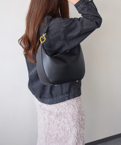 バッグ ハンドバッグ 「LORISTELLA」シュリンクレザーホーボーバッグ