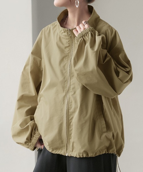 hyuna様　【定価22,000円】 フェンネル　シャカシャカブルゾン　軽量 HUG.U ブルゾン アウター 軽っ ナイロンブルゾン レディース