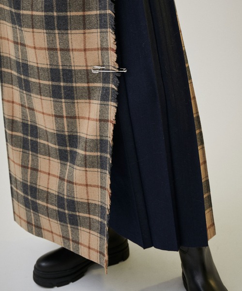 O'NEIL of DUBLIN（オニールオブダブリン） プリーツスカート M