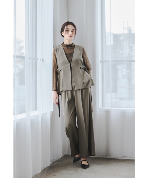 niana（ニアナ） セットアップ サイドベルトジレオールインワン