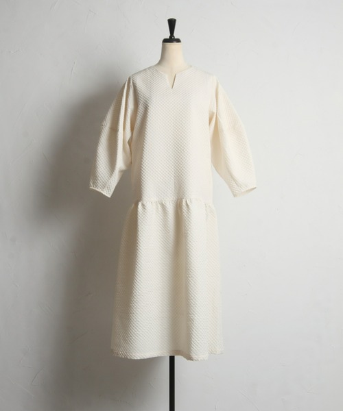 「&. NOSTALGIA」 長袖ワンピース FREE アイボリー レディース_画像3