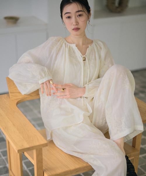 ブラウス シャツ ramie botanical embroidery blouse /ラミー