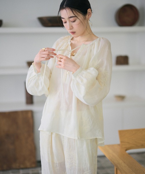 ブラウス シャツ ramie botanical embroidery blouse /ラミー