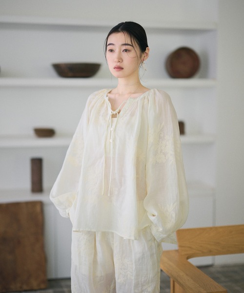 ブラウス シャツ ramie botanical embroidery blouse /ラミー