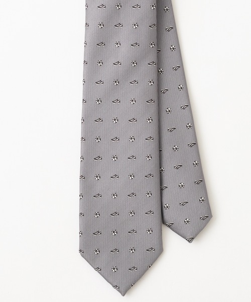 Quit Running（クイトランニング） ネクタイ サッカーデザイン 刺繍