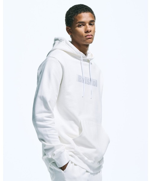 F.C.Real Bristol（エフシーレアルブリストル） パーカー EFFECT LINE