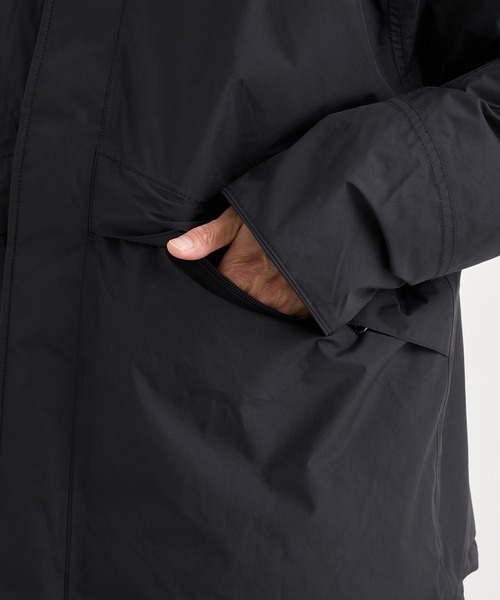 ダウンジャケット ダウン 「nanamica / ナナミカ」GORE-TEX Short Down Jacket メンズの画像