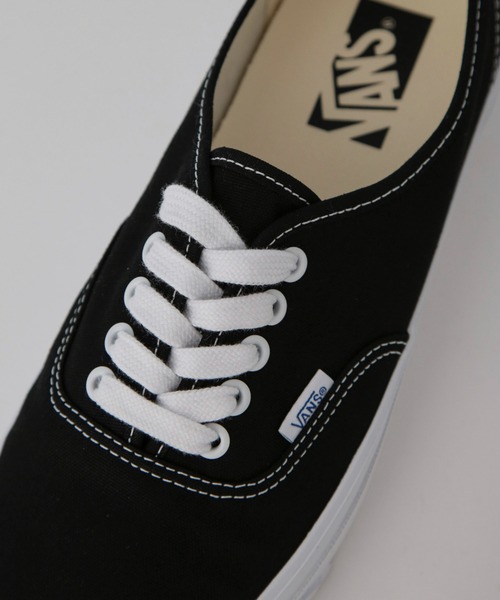 Vans TRADMANSブラック ローカットスニーカー AUTHENTIC BLACK/WHITE｜TRADMAN'S BONSAI ONLINE STORE